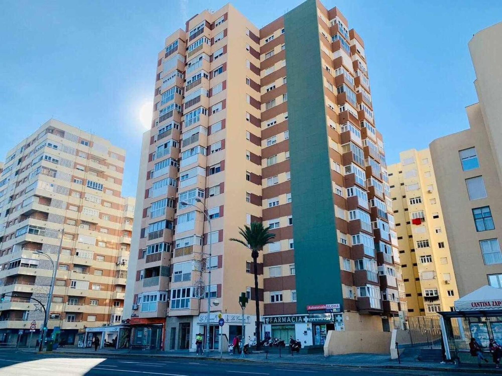 Playa La Cortadura & Parking Free Grupo Ac Gestion Apartment Cádiz Exterior foto